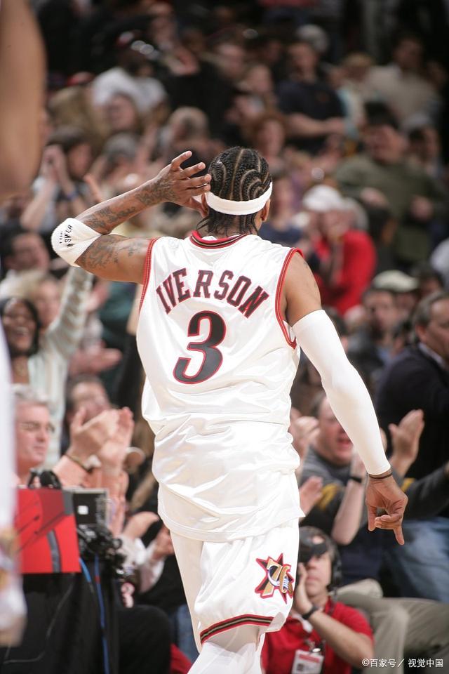 却是更衣室 却是更衣室